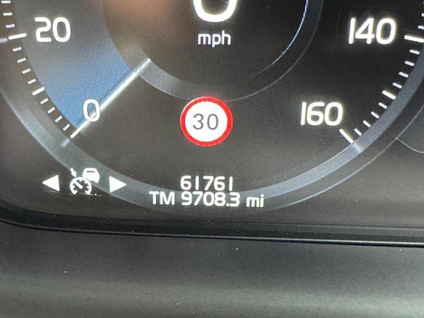 Volvo V90 2.0 D4 R-Design Auto Euro 6 (s/s) 5dr