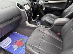 Isuzu D-Max 1.9 TD Yukon 4WD Euro 6 2dr at 13th