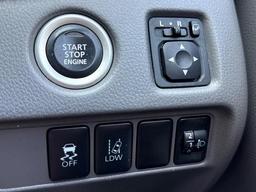 Mitsubishi L200 2.4 DI-D DC Barbarian Auto 4WD Euro 5 4dr at 28th