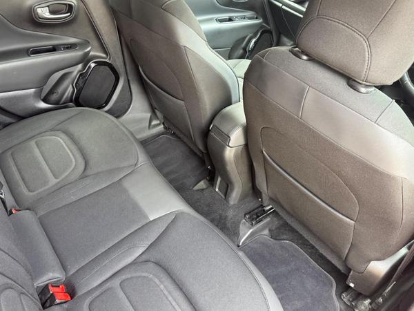 Jeep Renegade 1.6 MultiJetII Night Eagle II Euro 6 (s/s) 5dr