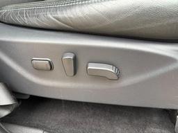 Nissan Navara 2.3 dCi N-Guard Auto 4WD Euro 6 4dr at 31th