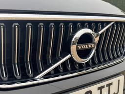 Volvo XC40 2.0 T4 Inscription Pro Auto Euro 6 (s/s) 5dr at 50th