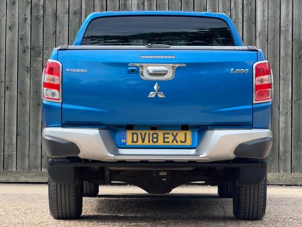 Mitsubishi L200 2.4 DI-D DC Barbarian 4WD Euro 6 4dr