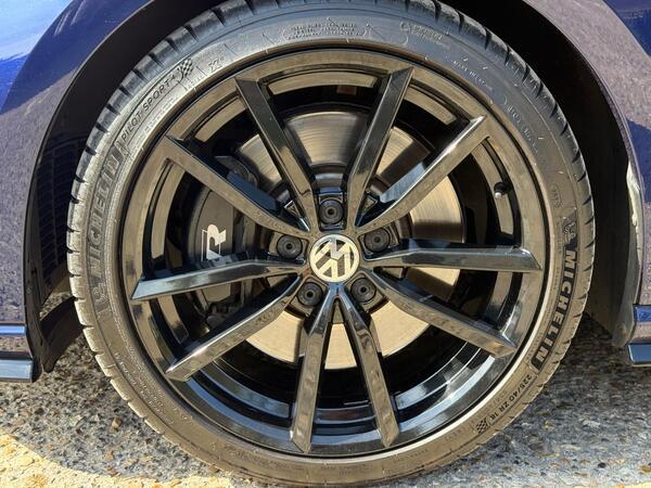 Volkswagen Golf 2.0 TSI R DSG 4Motion Euro 6 (s/s) 5dr