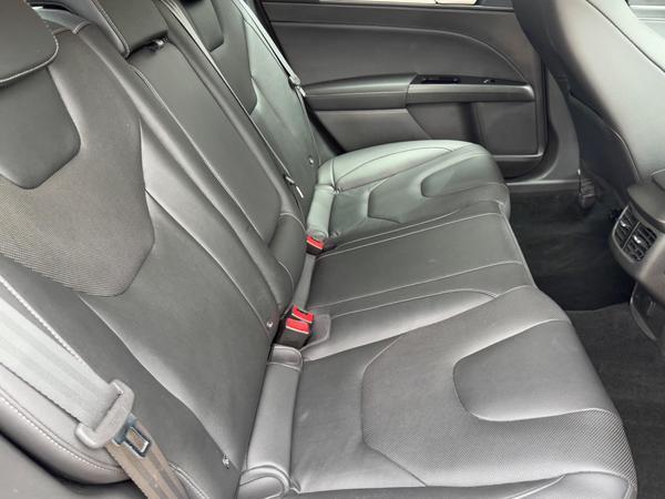 Ford Mondeo 2.0 TDCi Titanium Edition Euro 6 (s/s) 5dr