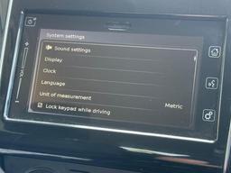 Suzuki Swift 1.0 Boosterjet SZ-T Euro 6 5dr at 11th