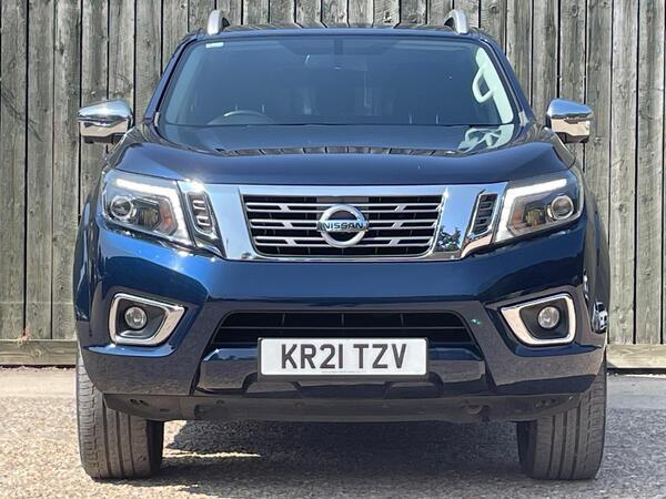 Nissan Navara 2.3 dCi Tekna 4WD Euro 6 (s/s) 4dr