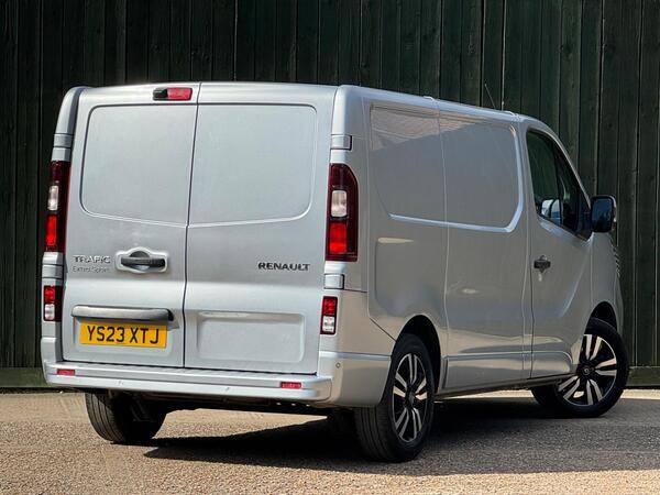 Renault Trafic 2.0 dCi Blue SL30 Extra Sport L1 H1 Euro 6 (s/s) 5dr