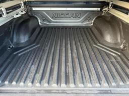 Nissan Navara 2.3 dCi Tekna Auto 4WD Euro 6 4dr at 42th