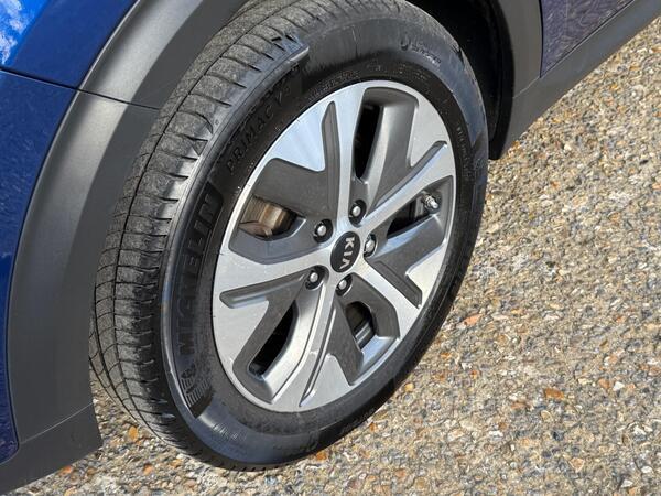 Kia Niro 64kWh 4+ Auto 5dr