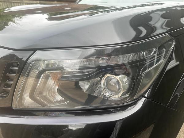 Nissan Navara 2.3 dCi N-Guard 4WD Euro 6 (s/s) 4dr