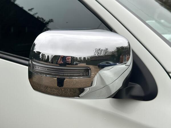 Mitsubishi L200 2.4 DI-D DC Barbarian Auto 4WD Euro 6 4dr