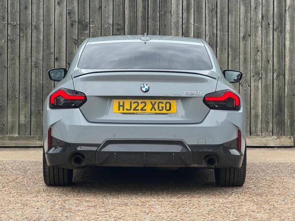 BMW 2 Series 2.0 220i M Sport Auto Euro 6 (s/s) 2dr