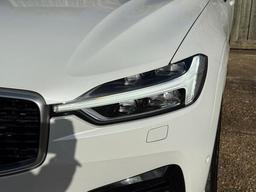 Volvo XC60 2.0 D4 R-Design Auto Euro 6 (s/s) 5dr at 46th
