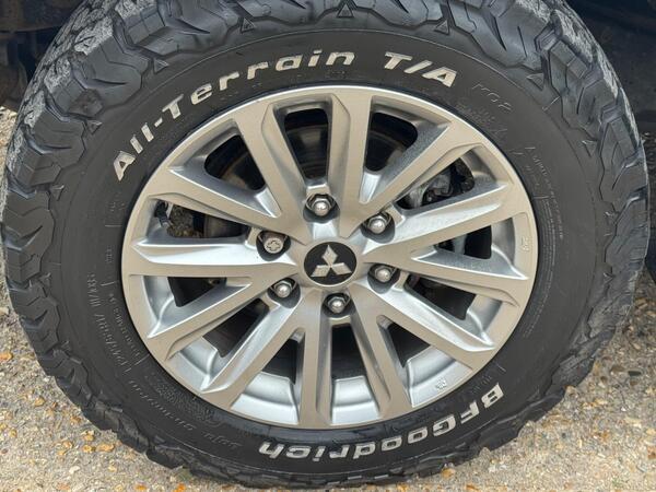 Mitsubishi L200 2.4 DI-D DC Barbarian Auto 4WD Euro 6 4dr