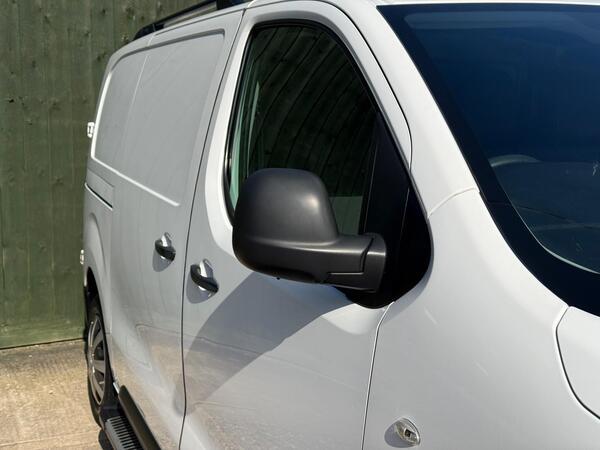 Citroen Dispatch 2.0 BlueHDi 1400 Enterprise M FWD 2 Euro 6 (s/s) 6dr