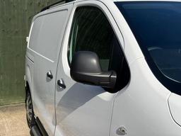 Citroen Dispatch 2.0 BlueHDi 1400 Enterprise M FWD 2 Euro 6 (s/s) 6dr at 32th
