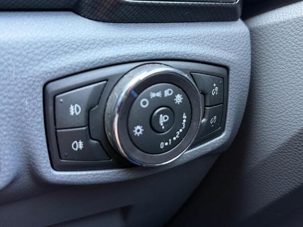 Ford Ranger 3.2 TDCi Wildtrak Auto 4WD Euro 5 4dr