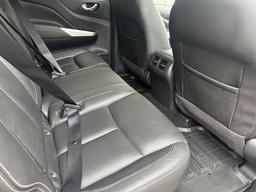 Nissan Navara 2.3 dCi Tekna Auto 4WD Euro 6 4dr at 33th