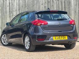 Kia Ceed 1.6 GDi 2 Euro 6 (s/s) 5dr at 10th