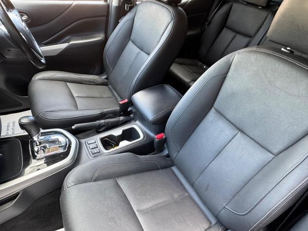 Nissan Navara 2.3 dCi Tekna Auto 4WD Euro 6 4dr