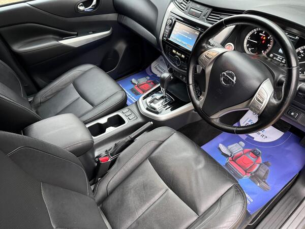 Nissan Navara 2.3 dCi Tekna Auto 4WD Euro 6 4dr