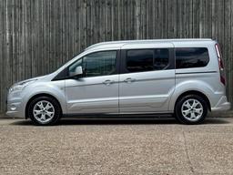 Ford Grand Tourneo Connect 1.5 TDCi Titanium Euro 6 (s/s) 5dr at 8th