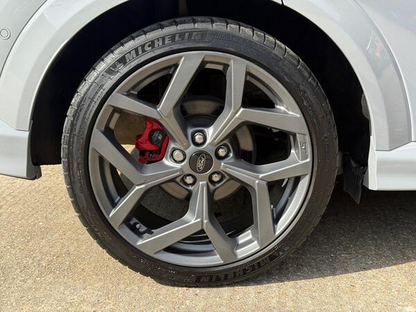 Ford Puma 1.5T EcoBoost ST Euro 6 (s/s) 5dr