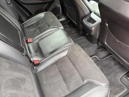 Volvo XC60 2.0 T5 R-Design Auto AWD Euro 6 (s/s) 5dr at 19th
