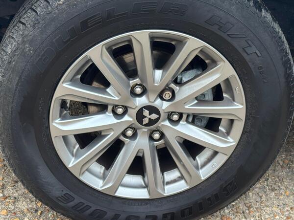 Mitsubishi L200 2.4 DI-D DC Barbarian 4WD Euro 6 4dr