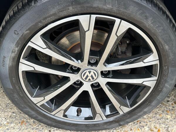 Volkswagen Golf 1.5 TSI EVO R-Line DSG Euro 6 (s/s) 5dr