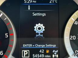 Nissan Navara 2.3 dCi Tekna Auto 4WD Euro 6 4dr at 29th