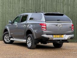 Mitsubishi L200 2.4 DI-D DC Barbarian Auto 4WD Euro 6 4dr at 11th