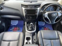 Nissan Navara 2.3 dCi Tekna 4WD Euro 6 (s/s) 4dr at 2th