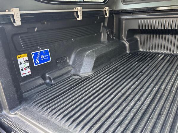 Ford Ranger 2.0 EcoBlue Limited Auto 4WD Euro 6 (s/s) 4dr