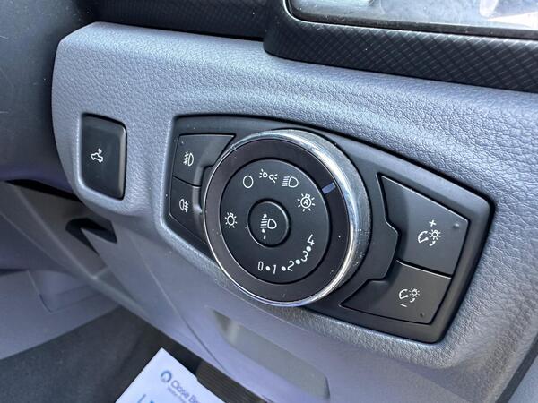 Ford Ranger 3.2 TDCi Wildtrak Auto 4WD Euro 5 4dr