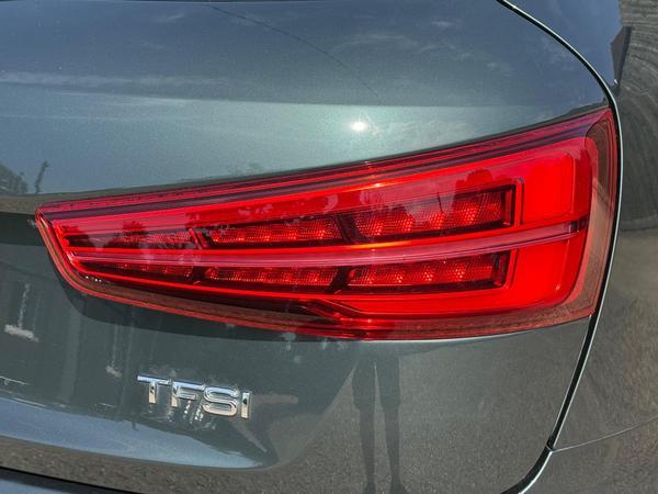 Audi Q3 1.4 TFSI CoD Black Edition S Tronic Euro 6 (s/s) 5dr
