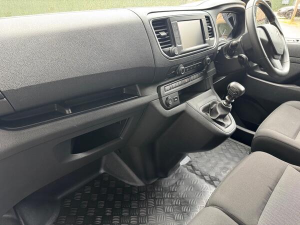 Citroen Dispatch 2.0 BlueHDi 1400 Driver Edition M FWD 2 Euro 6 (s/s) 6dr