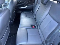 Nissan Navara 2.3 dCi N-Guard Auto 4WD Euro 6 4dr at 21th