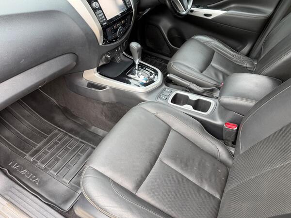 Nissan Navara 2.3 dCi Tekna Auto 4WD Euro 6 4dr