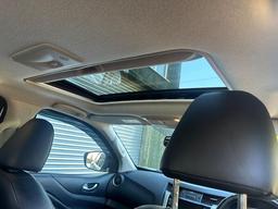 Nissan Navara 2.3 dCi Tekna 4WD Euro 6 (s/s) 4dr at 43th