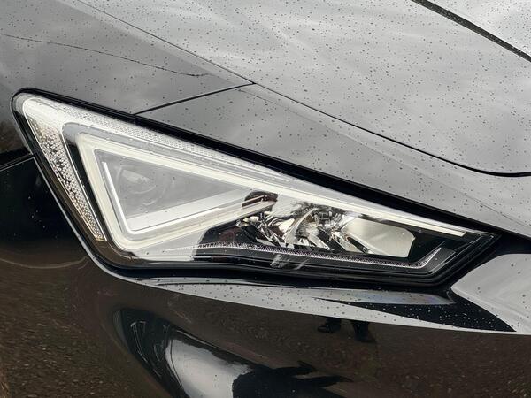 SEAT Leon 1.4 eHybrid 12.8kWh FR DSG Euro 6 (s/s) 5dr
