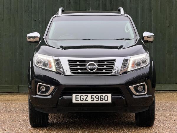 Nissan Navara 2.3 dCi Tekna Auto 4WD Euro 6 4dr