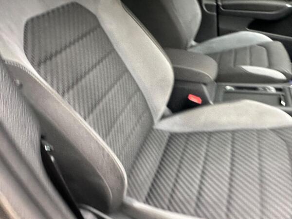 Volkswagen Golf 1.5 TSI EVO R-Line DSG Euro 6 (s/s) 5dr