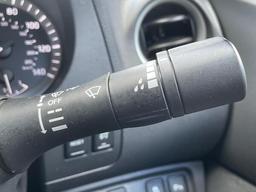 Nissan Navara 2.3 dCi Tekna Auto 4WD Euro 6 4dr at 36th