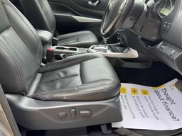 Nissan Navara 2.3 dCi Tekna Auto 4WD Euro 6 4dr at 59th