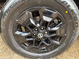 Nissan Navara 2.3 dCi N-Guard Auto 4WD Euro 6 4dr at 33th