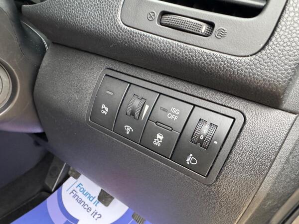 Kia Venga 1.6 EcoDynamics 3 Euro 5 (s/s) 5dr