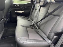 Nissan Navara 2.3 dCi N-Guard Auto 4WD Euro 6 4dr at 45th