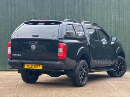 Nissan Navara 2.3 dCi N-Guard Auto 4WD Euro 6 4dr at 3th
